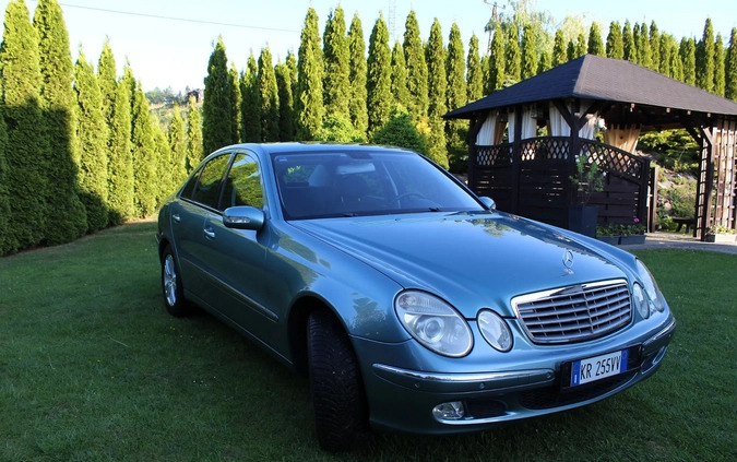 Mercedes-Benz Klasa E cena 20000 przebieg: 339000, rok produkcji 2003 z Wleń małe 326